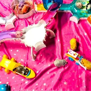 Zhu Zhu Pet Hamster Lot